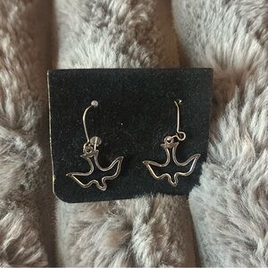 Vintage Sarah Coventry Peace Doves Earrings